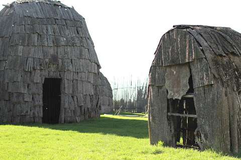 Centre d'interprétation du site archéologique Droulers-Tsiionhiakwatha interpretation center